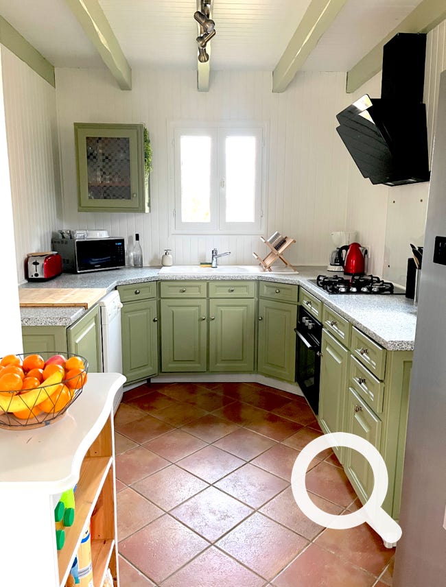 Cuisine aménagée et équipée  - Orchidée 14, au coeur du Golf de Souillac - Lachapelle Auzac, proche Sarlat est des plus grands sites touristiques de la Dordogne et du Lot