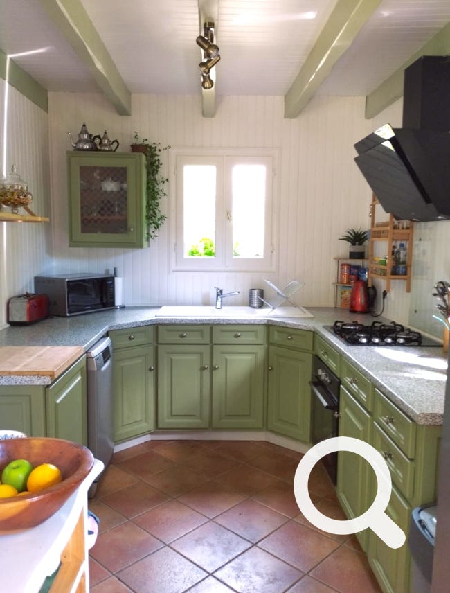 Cuisine aménagée et équipée  - Orchidée 14, au coeur du Golf de Souillac - Lachapelle Auzac, proche Sarlat est des plus grands sites touristiques de la Dordogne et du Lot