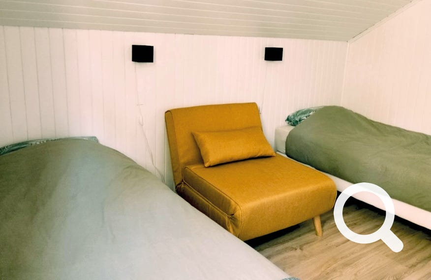 chambre 2 idéale pour un couple ou les enfants - Orchidée 14, Charmante maison en bois  au coeur du Golf de Souillac - Lachapelle Auzac, proche Sarlat est des plus grands sites touristiques de la Dordogne et du Lot